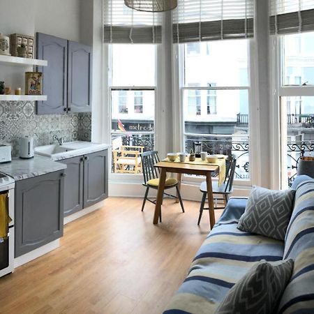 Striking Seaside One Bed Balcony Flat In Brightonアパートメント エクステリア 写真