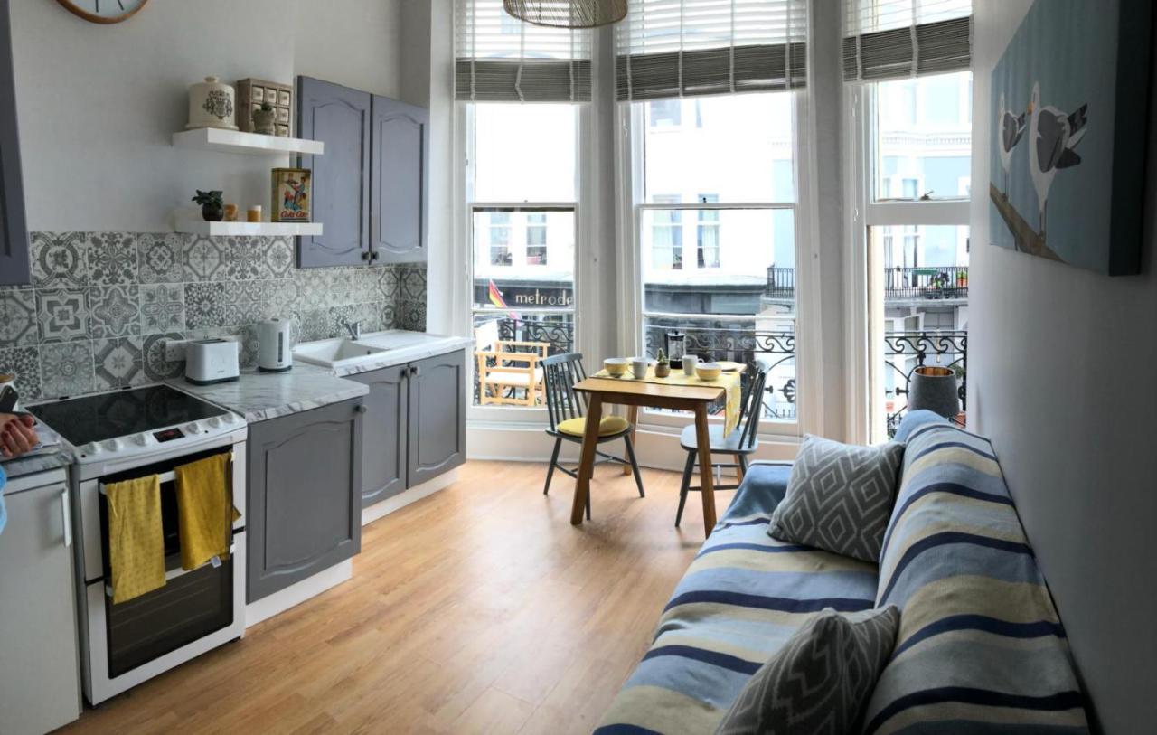 Striking Seaside One Bed Balcony Flat In Brightonアパートメント エクステリア 写真